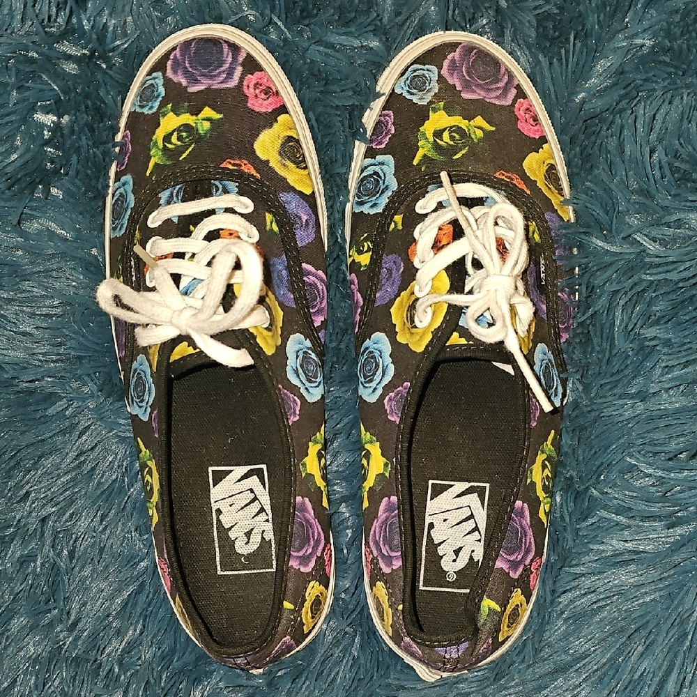 Vans Black Canvas Lace-Ups with Multicolor Floral Roses Mens Sz. 8/womens 9.5